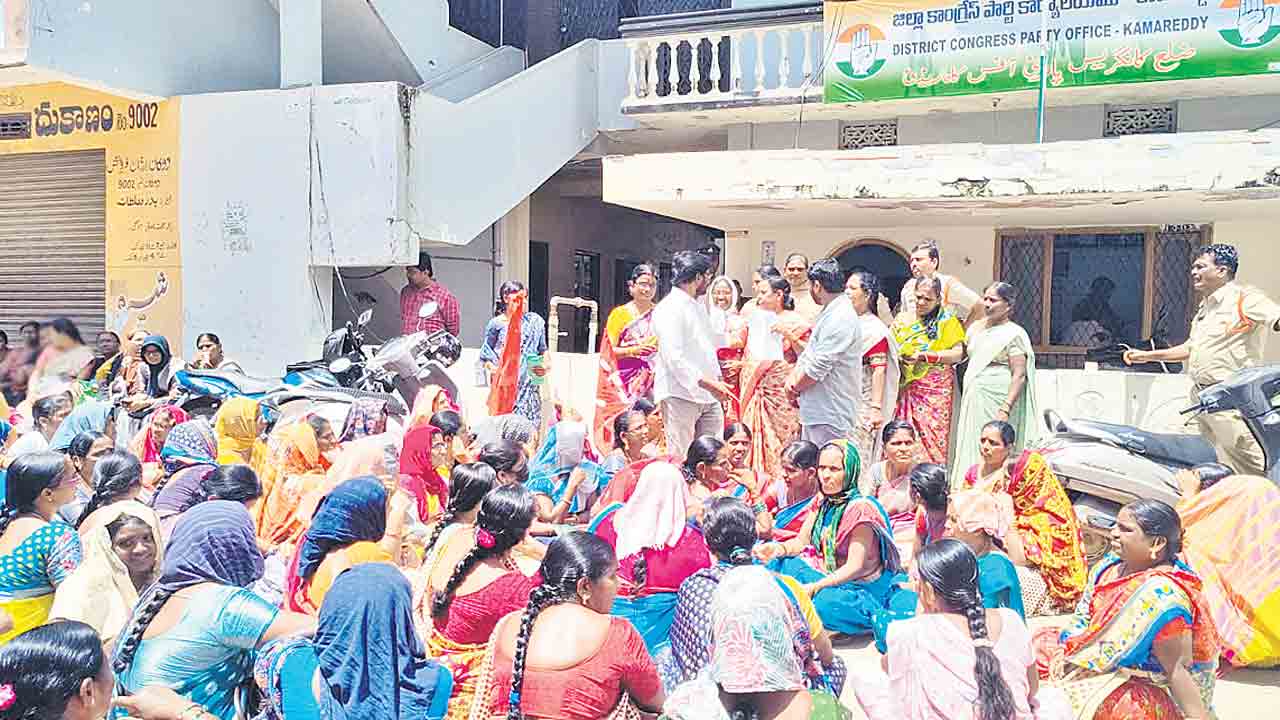 అంగన్‌వాడీల ఆందోళన