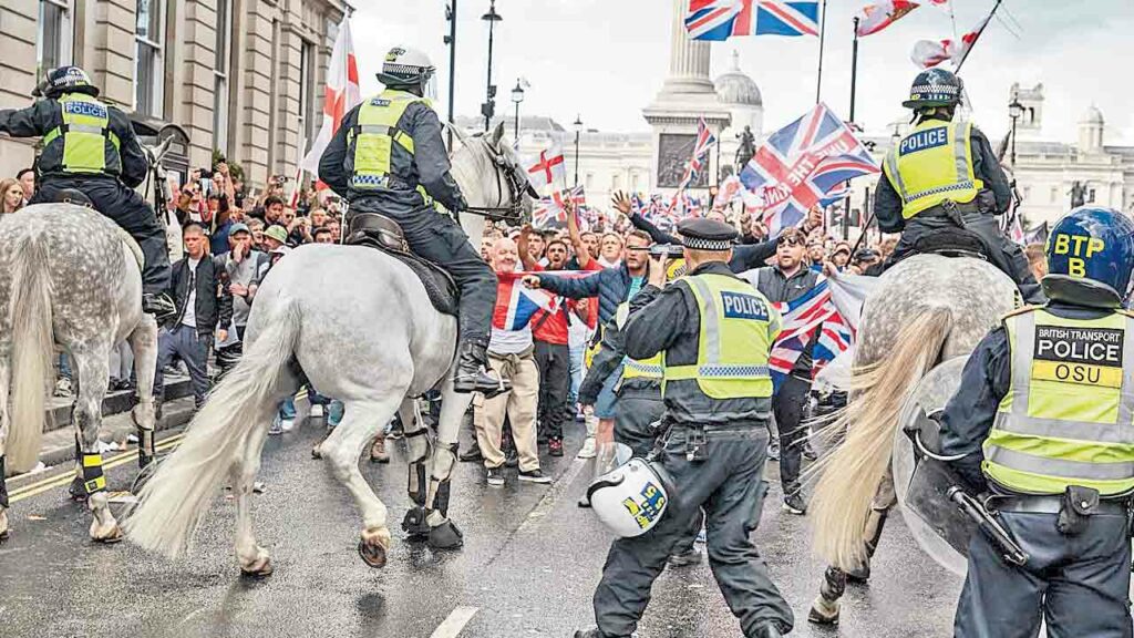 Anti Immigration, Protester