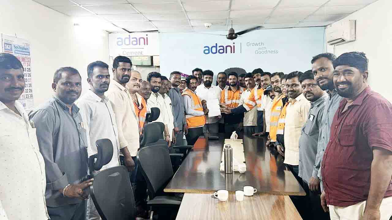 Bonus | సిమెంట్ కంపెనీ కార్మికులకు బోనస్ ..రెండేళ్ల ఒప్పందానికి అంగీకారం
