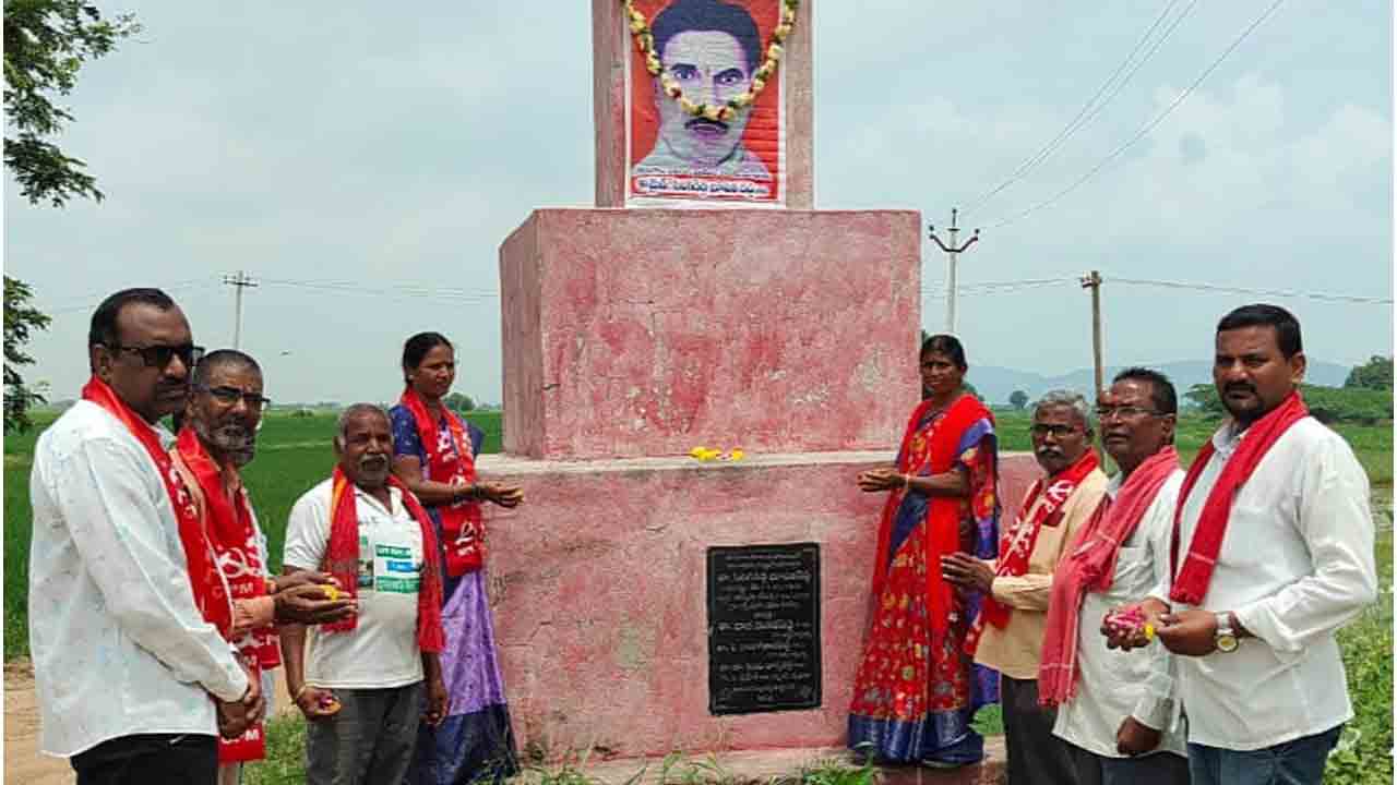 Kodam Ramana | మతోన్మాదులకు మాట్లాడే హక్కు లేదు : కోడం రమణ