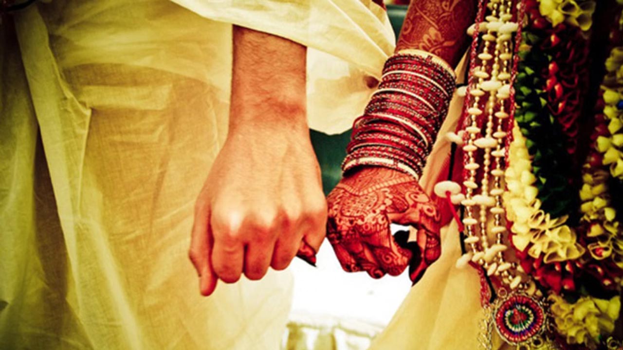 Child Marriages | దేశంలో తగ్గుతున్న బాల్య వివాహాలు..! జస్ట్ రైట్స్ ఫర్ చిల్డ్రన్ నివేదికలో కీలక విషయాలు..!