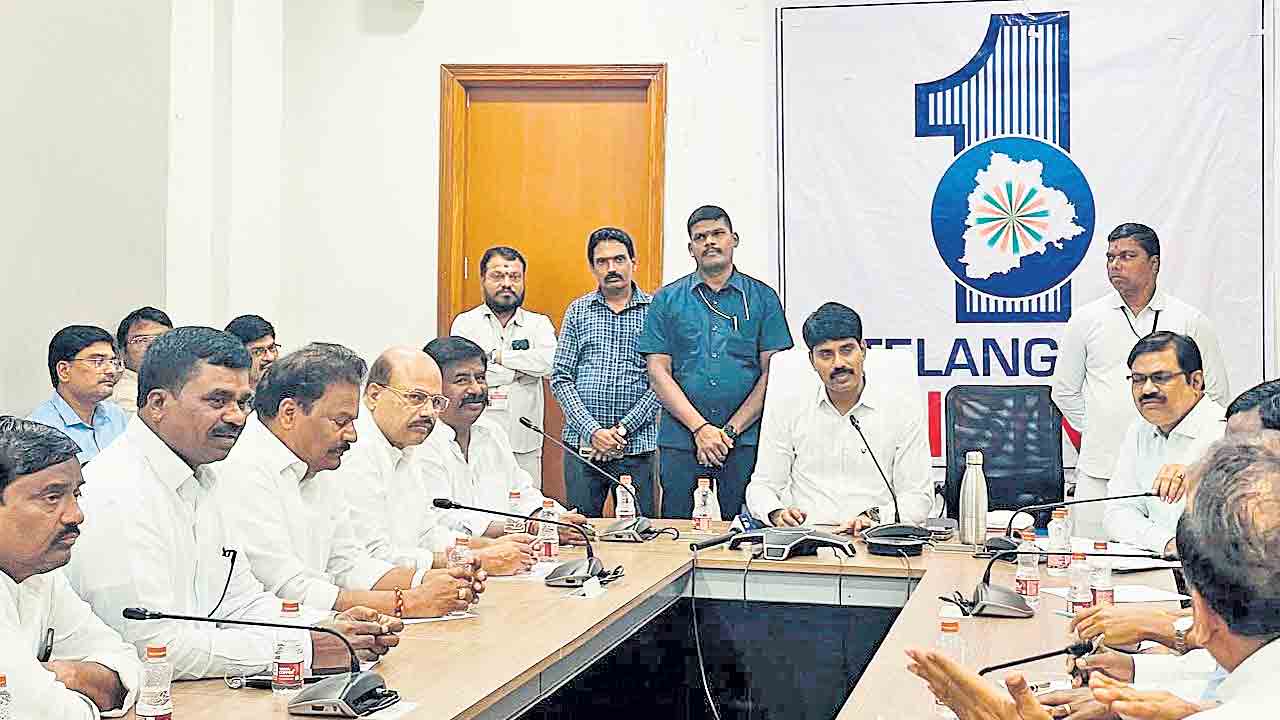 రిజర్వేషన్ల ఖరారు