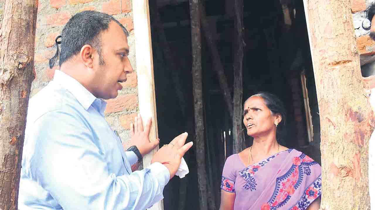 స్లాబ్‌ వేసినా ఒకటే బిల్లు వచ్చింది సారూ