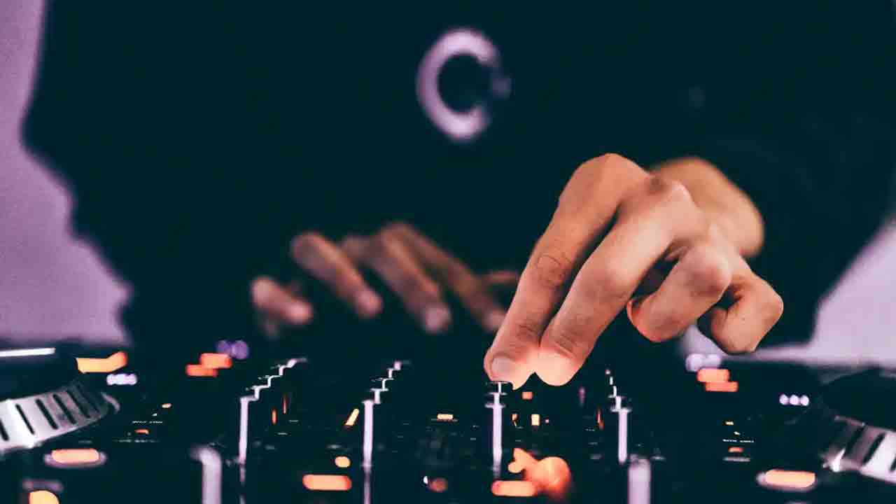Dj Youth