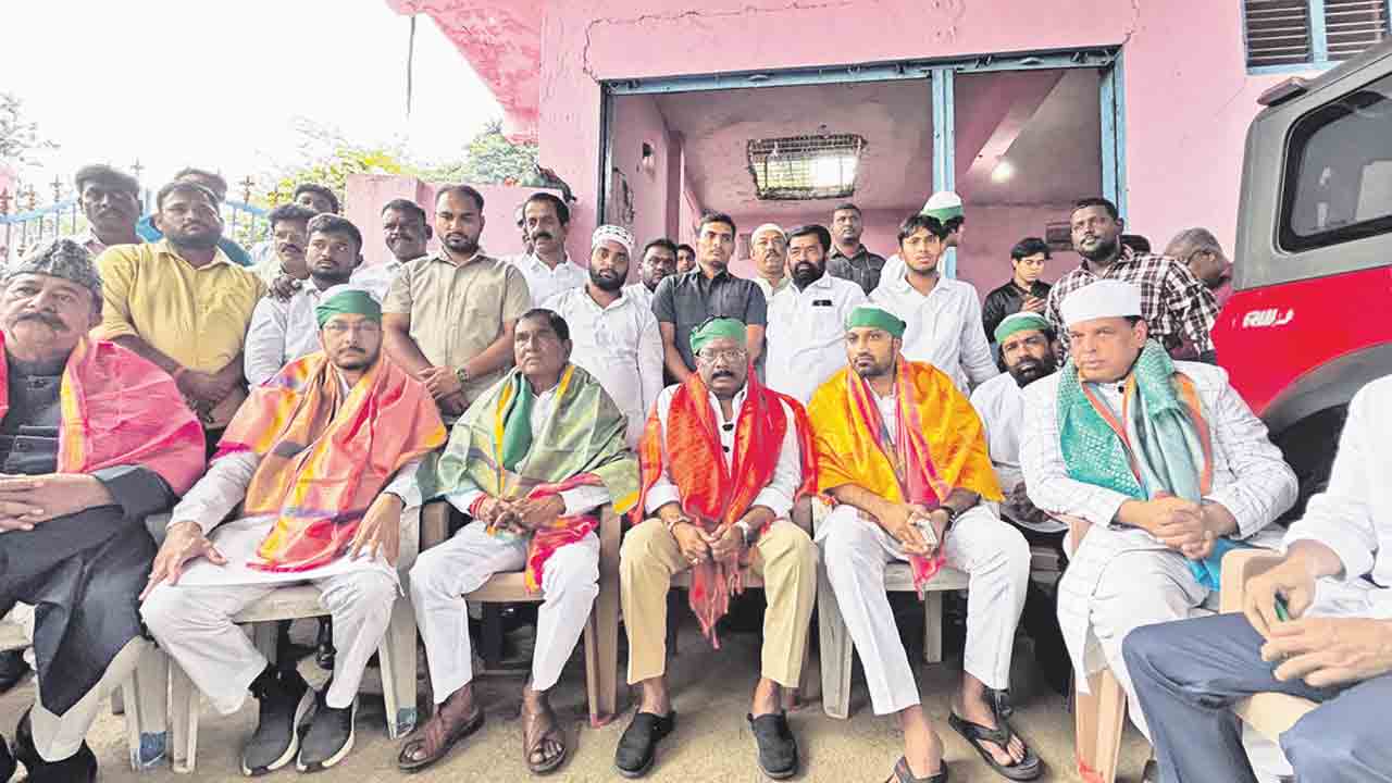 రేవంత్‌రెడ్డి బీజేపీ ఎజెండాను అమలు చేస్తున్నారు