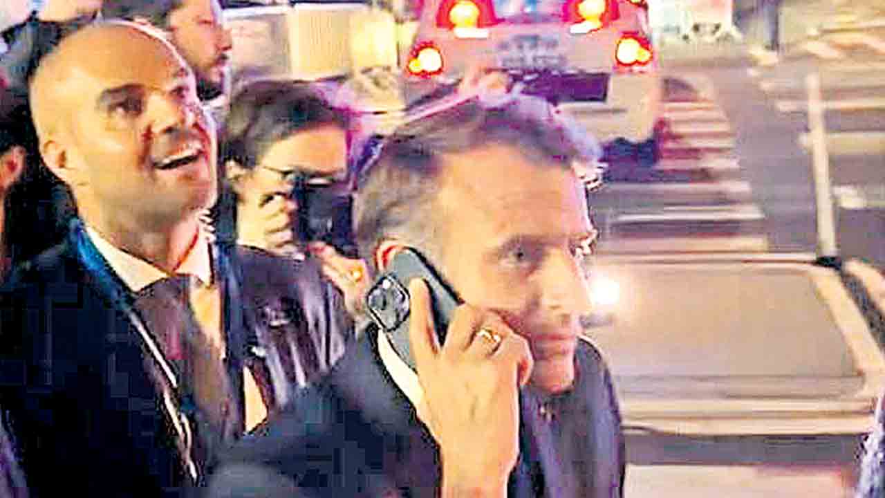 అమెరికాలో ఫ్రాన్స్‌ అధ్యక్షుడికి అవమానం!