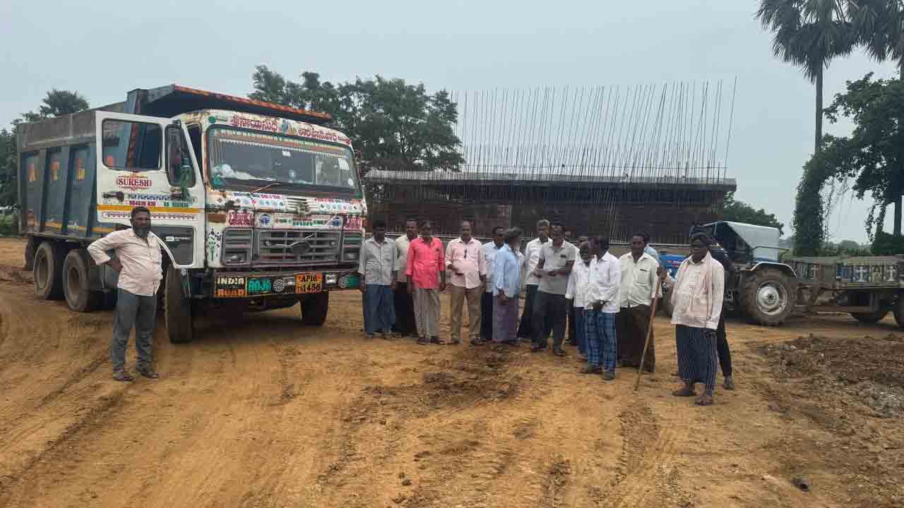 అండర్ పాస్ ఎత్తు పెంచాలి