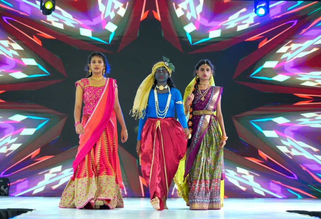 Fashion Show (11)