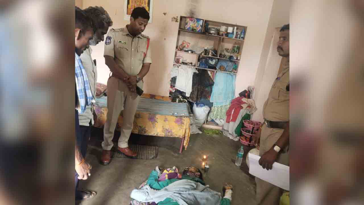 కొడుకును కొట్టి చంపిన తండ్రి