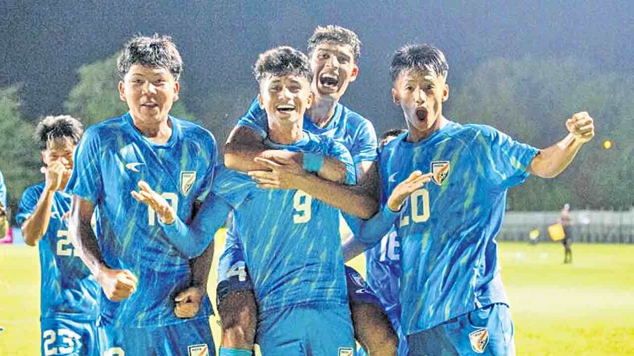 సెమీస్‌కు భారత్‌