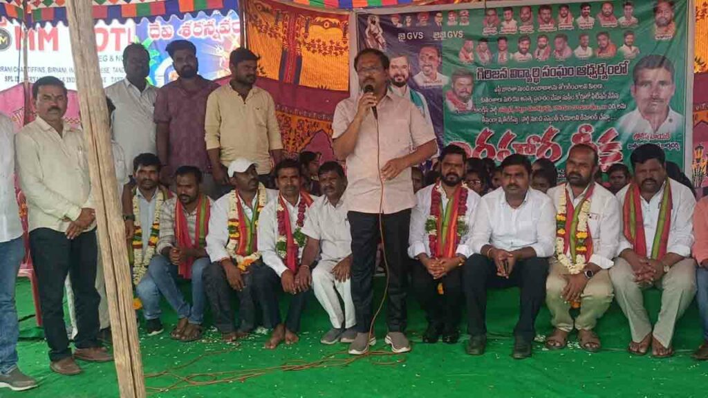 Former Minister Lakshma Red