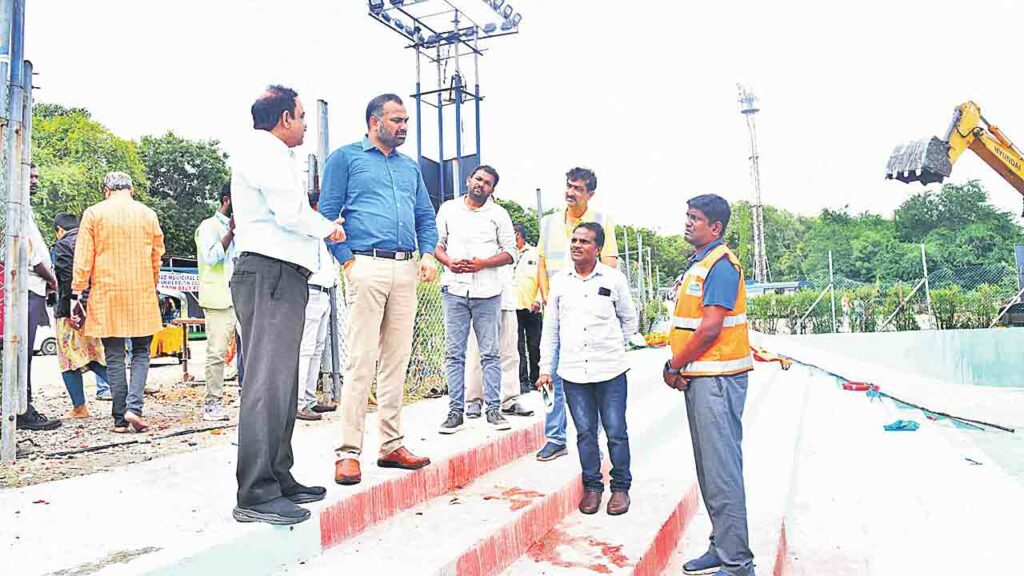 Ghmc Commissioner Rv Karnan