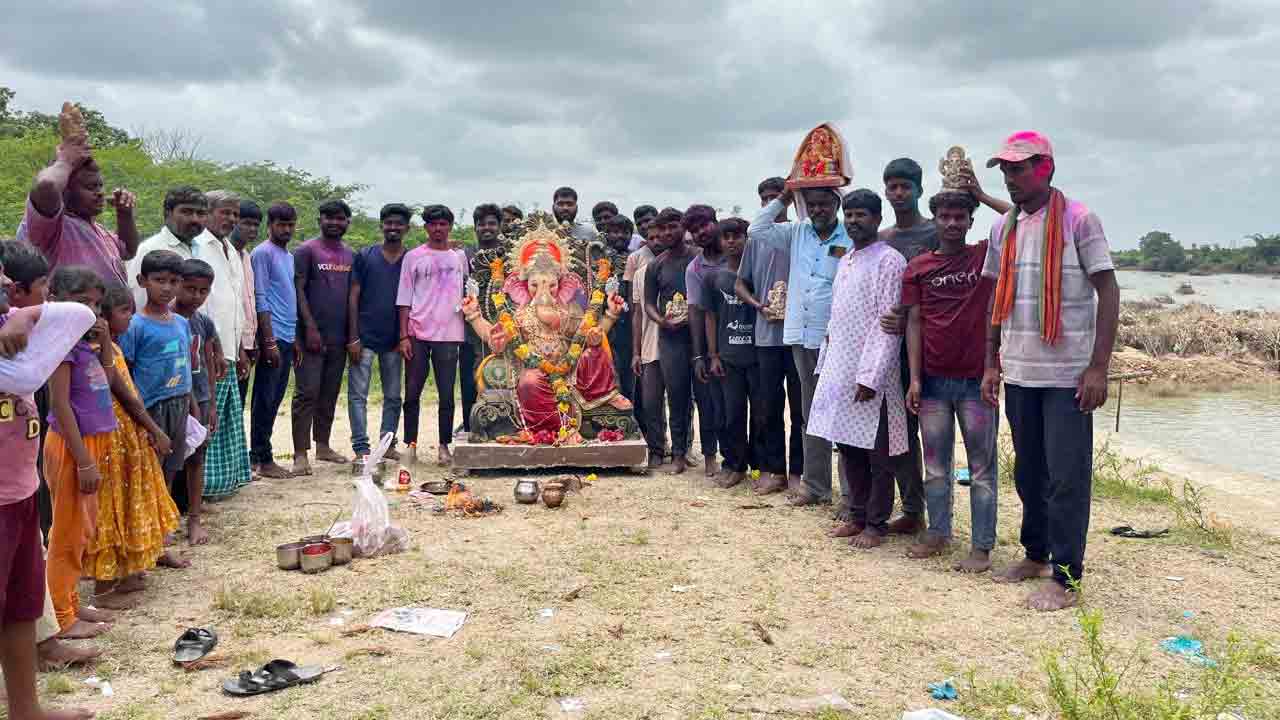 Ganesh Immersion 1