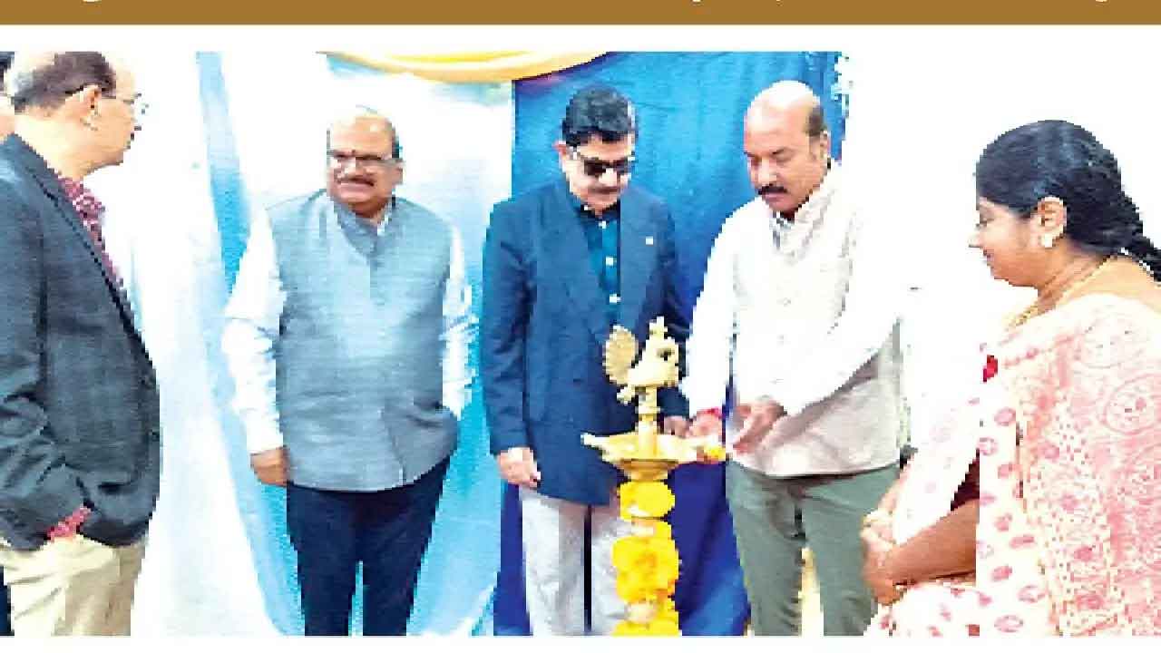 విద్యార్థులకు హెచ్‌ఎంఏ ఈడీపీ వర్క్‌షాప్‌