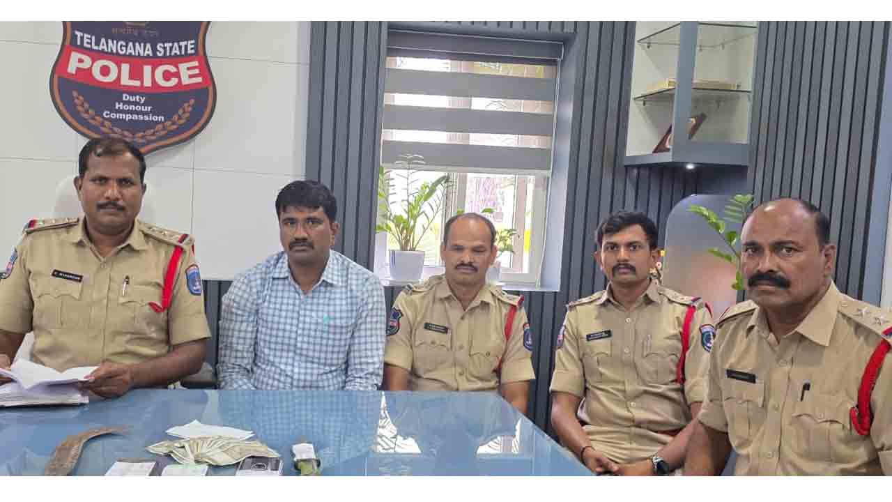 హత్యకు రూ.9లక్షల సుపారీ