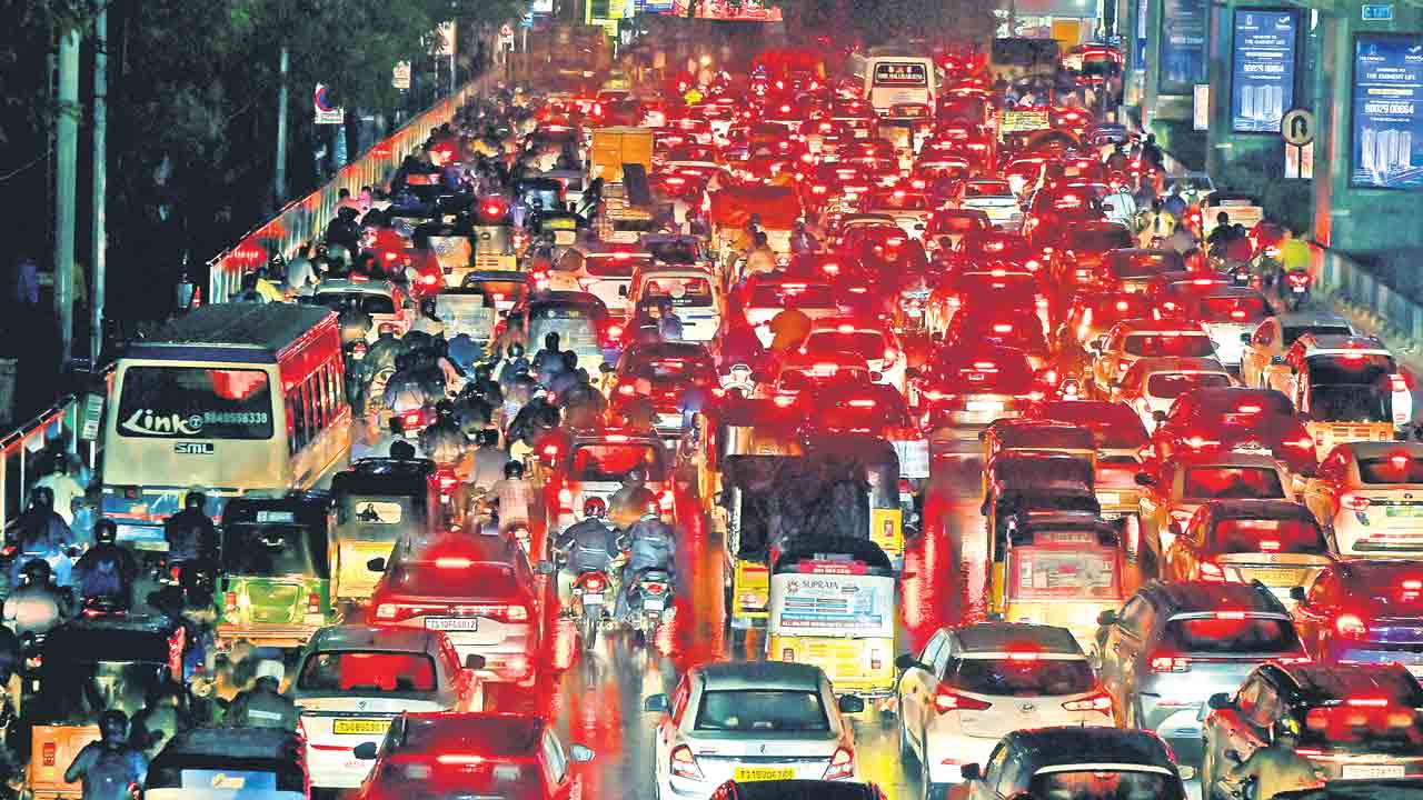 3 కిలోమీటర్లు.. 90నిమిషాలు