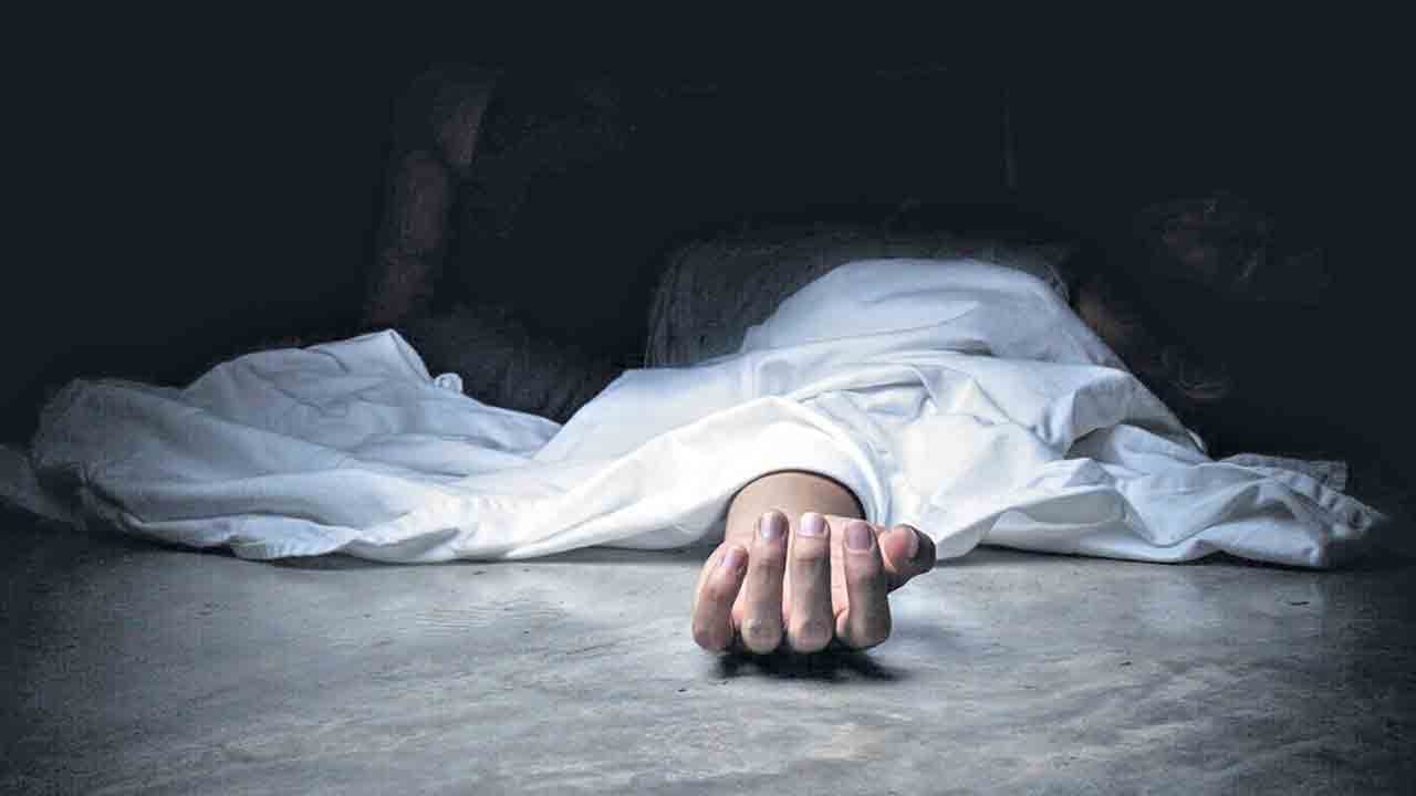 కూల్‌ డ్రింక్‌ అనుకొని.. యాసిడ్‌ తాగి