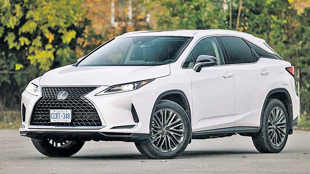 20 లక్షలు తగ్గనున్న లెక్సస్‌ కారు