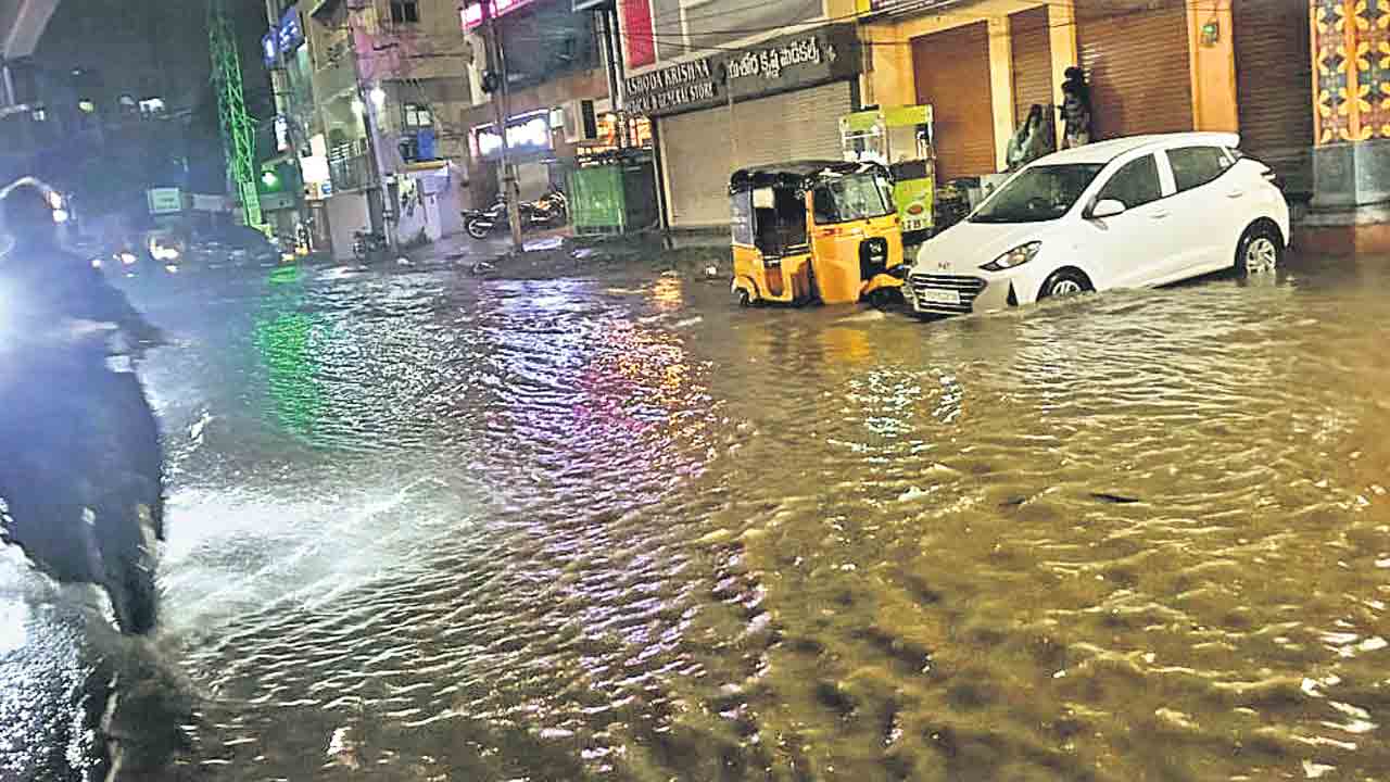 Heavy Rains | ఇవాళ సాయంత్రం హైద‌రాబాద్‌లో అతి భారీ వ‌ర్షం..! జ‌ర జాగ్ర‌త్త‌..!!