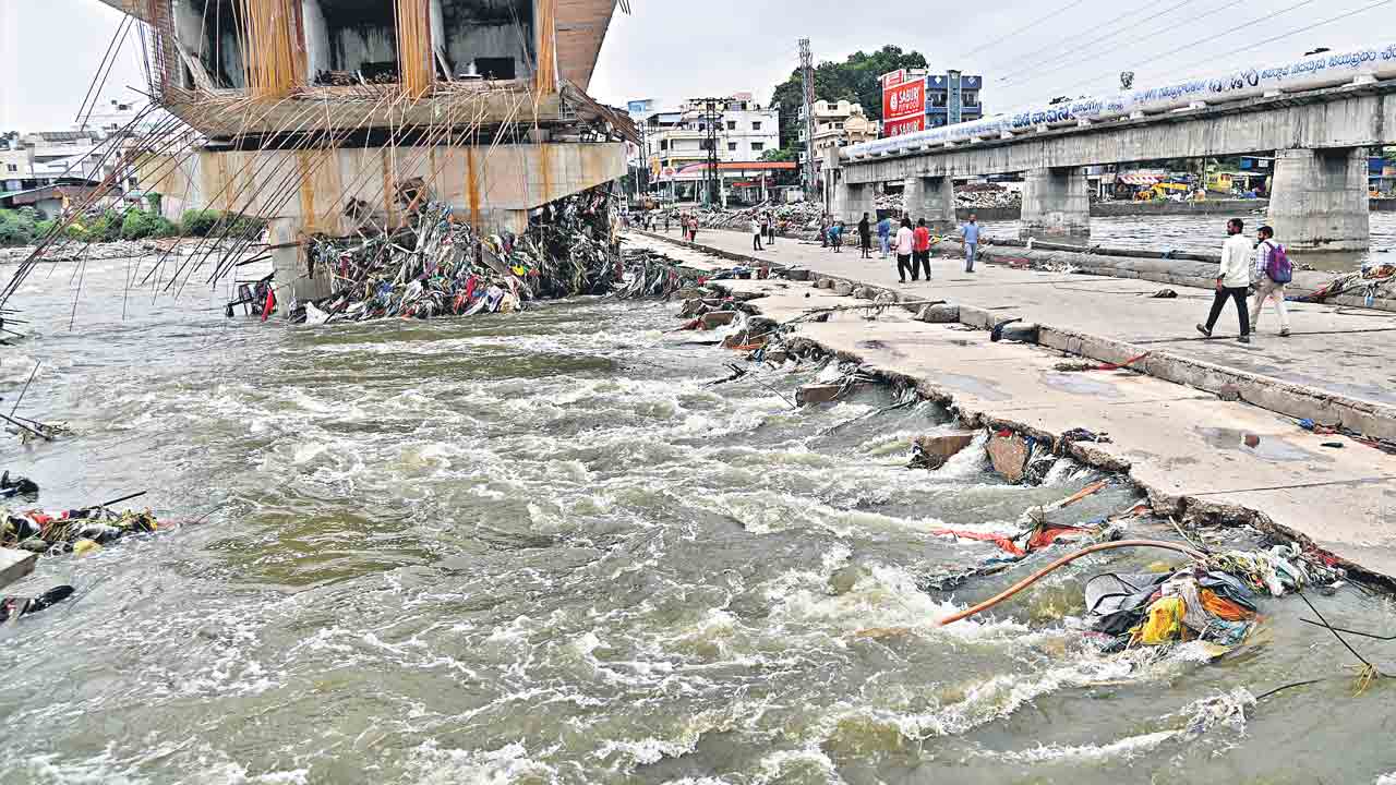 బలహీనపడిన ఆవర్తనం