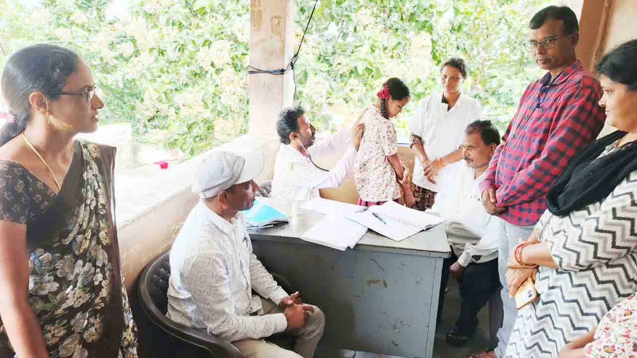 Hostels | హాస్టళ్లలో పరిసరాలు, వ్యక్తిగత శుభ్రతను పాటించాలి