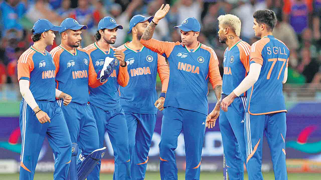 వార్‌ వన్‌సైడేనా.. గ్రేటెస్ట్‌ రైవల్రీ ఇక పాతమాటేనా!