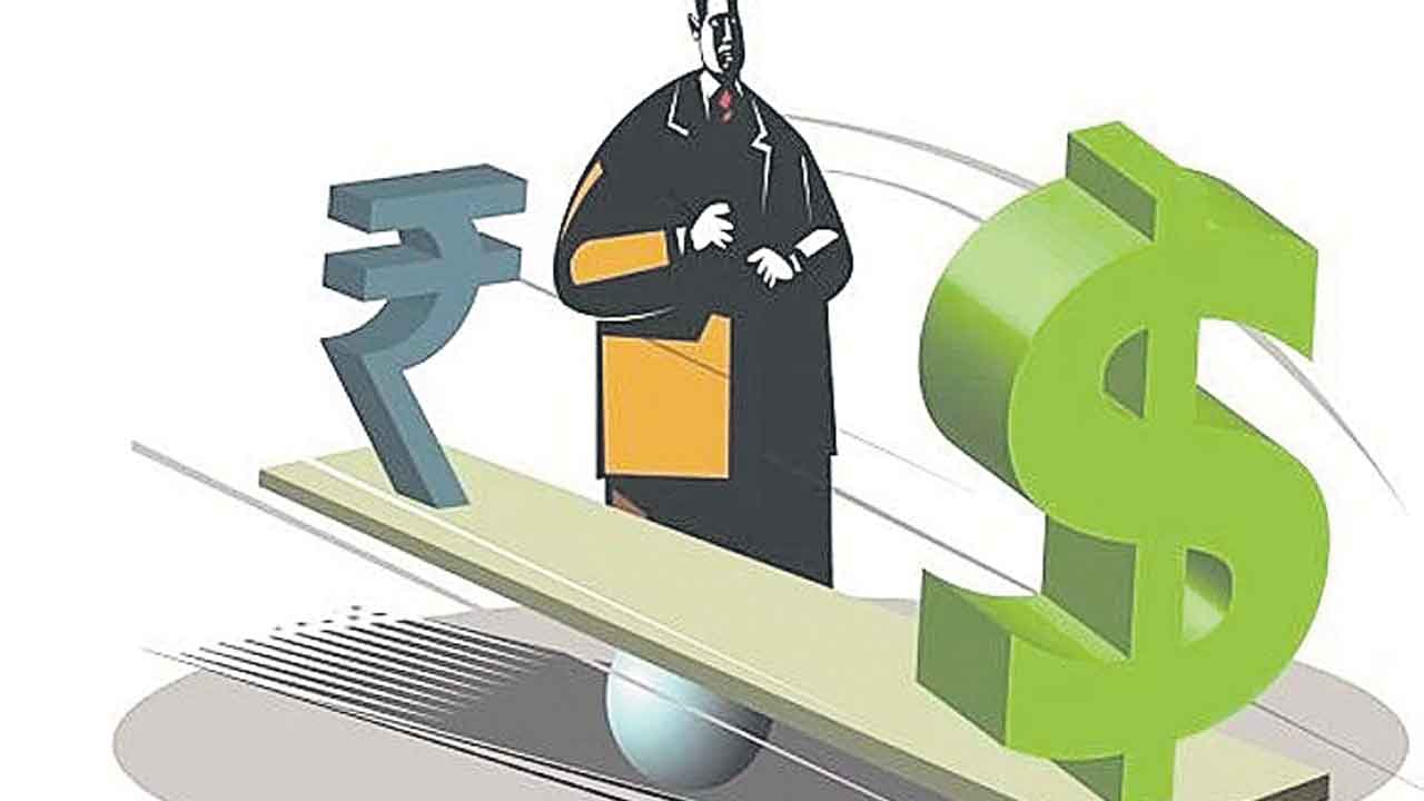 ఆల్‌టైమ్‌ కనిష్ఠానికి రూపీ