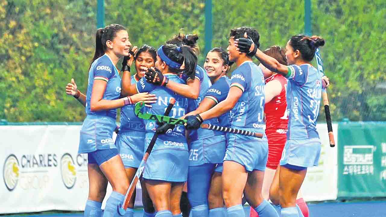 తుది పోరుకు భారత్‌