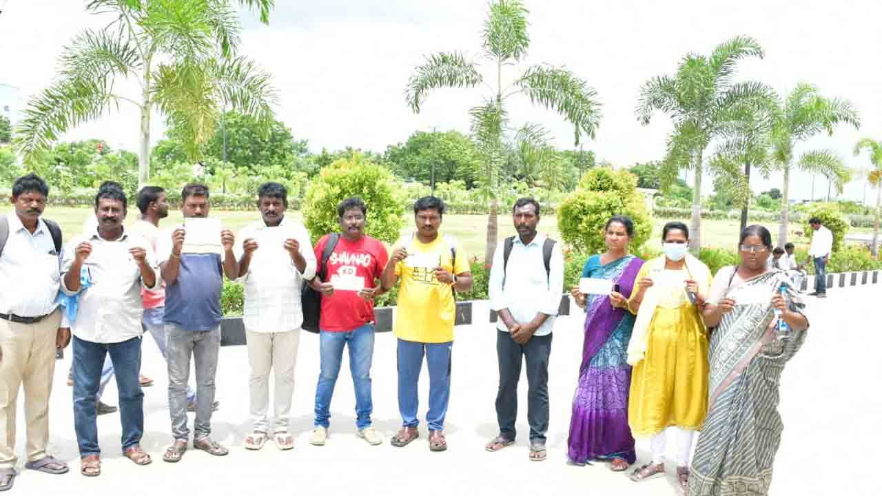 Israel Job | మంచి ఉద్యోగం.. ఇజ్రాయిల్‌ పంపిస్తానంటూ 10 మందిని మోసం చేసిన ఏజెంట్‌