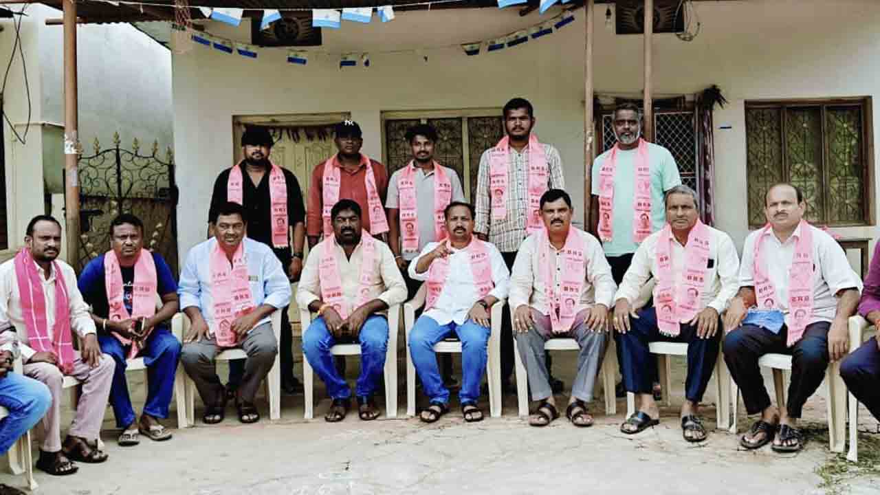 Jagadish Reddy | ముగ్గుల కాడ మొదలైన పంచాయితీ.. పెగ్గుల కాడ రాజీకొచ్చింది నిజం కాదా..?