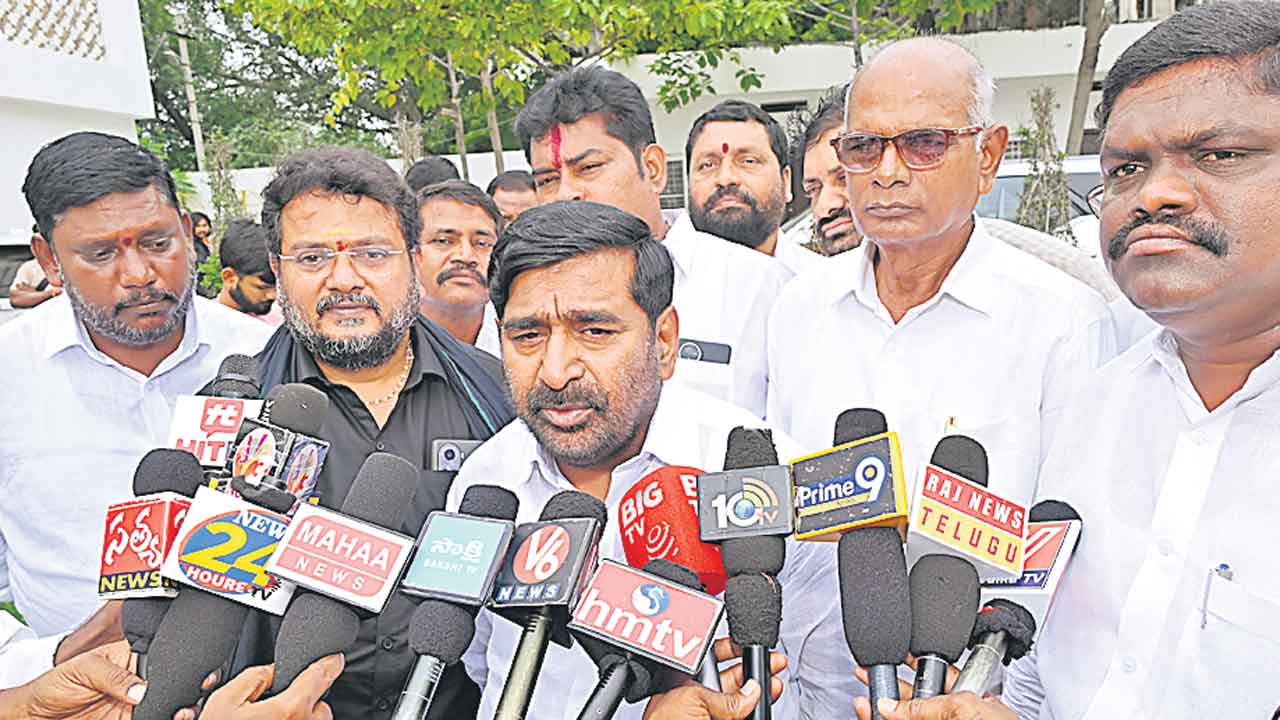 నోట్ల కట్టలతో దొరికినా.. పార్టీ మారిన వారైనా తప్పించుకోలేరు