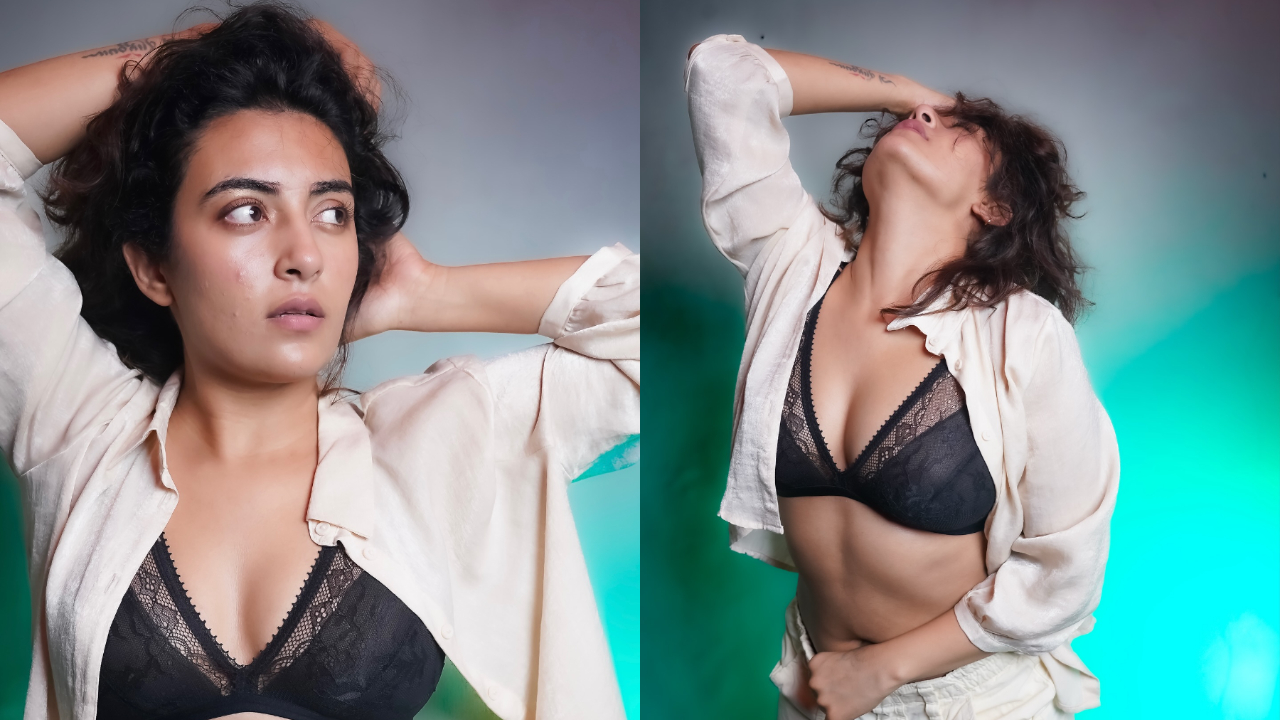 
                                                    Jinal Joshi | లో దుస్తుల్లో…