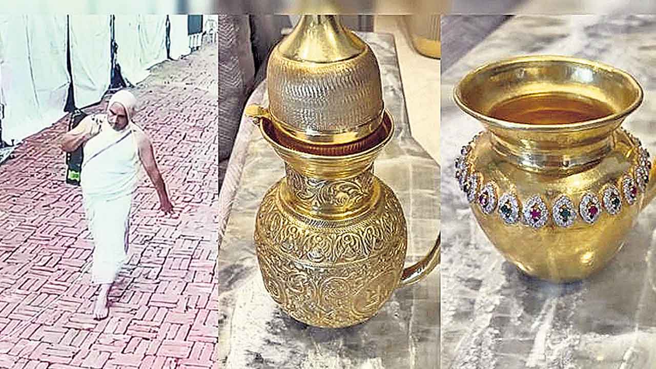 ఎర్ర కోటలో భారీ చోరీ