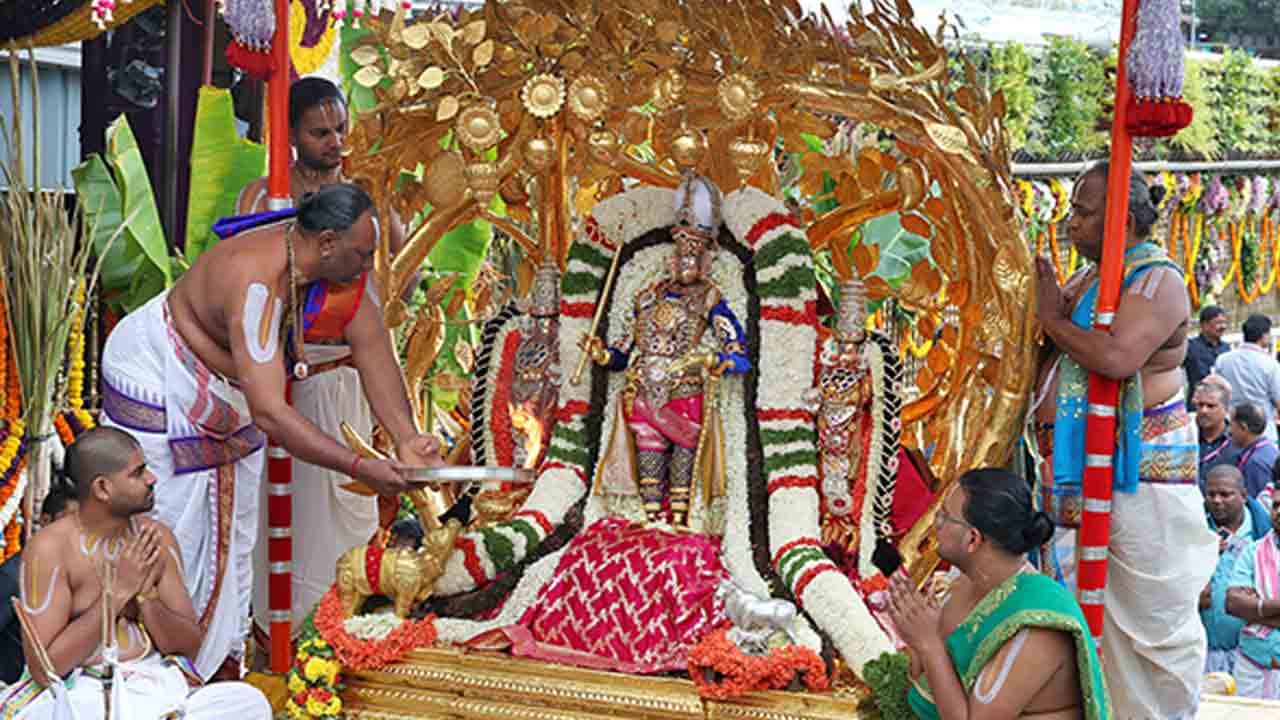Tirumala Brahmotsavams | క‌ల్పవృక్ష వాహనంపై శ్రీ మలయప్పస్వామి రాజమన్నార్ అలంకారంలో దర్శనం