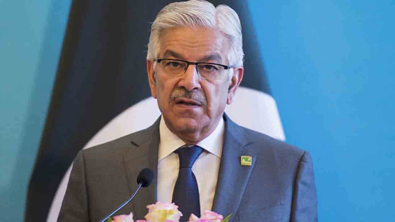 Khawaja Asif | భారత్‌ మాపైకి దాడికి వస్తే సౌదీ అండగా వస్తుంది : పాక్‌ రక్షణ మంత్రి