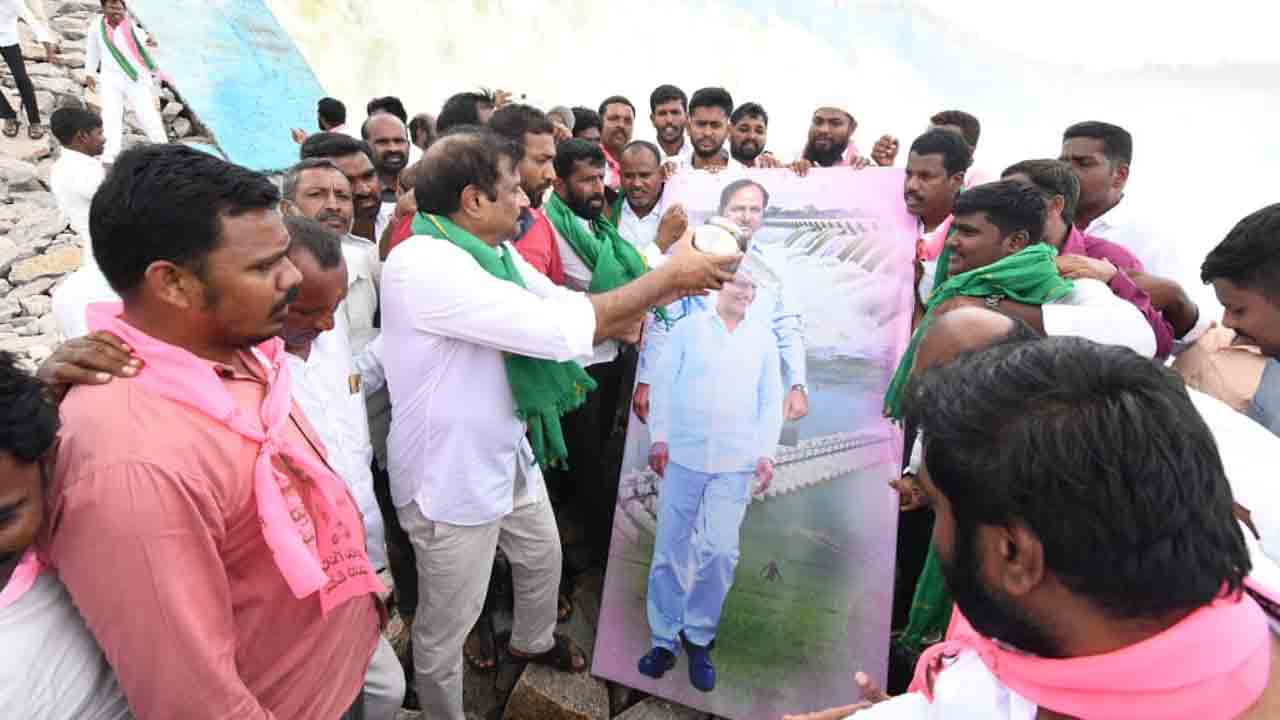 Mla Kotha Prabhakar Reddy 1