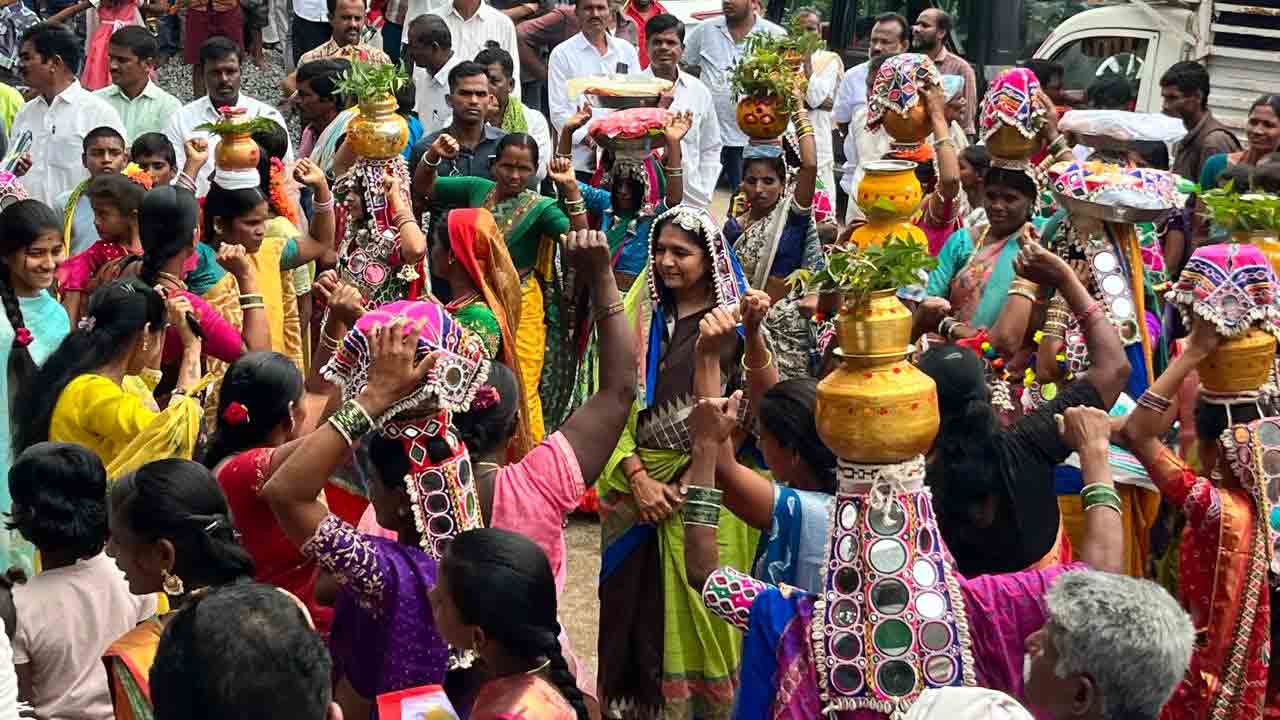 MLA Sunitha Lakshma Reddy | సేవాలాల్ మహారాజ్ కృప ప్రజలందరిపై ఉండాలి : ఎమ్మెల్యే సునీతా లక్ష్మారెడ్డి