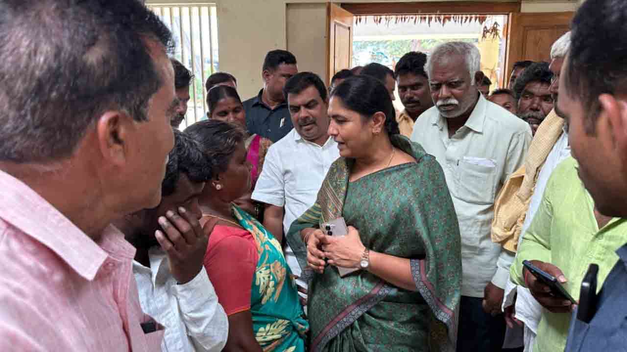 Mla Sunitha Lakshma Reddy1