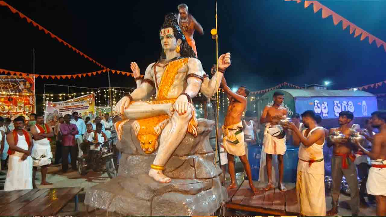Mahabhishekam1