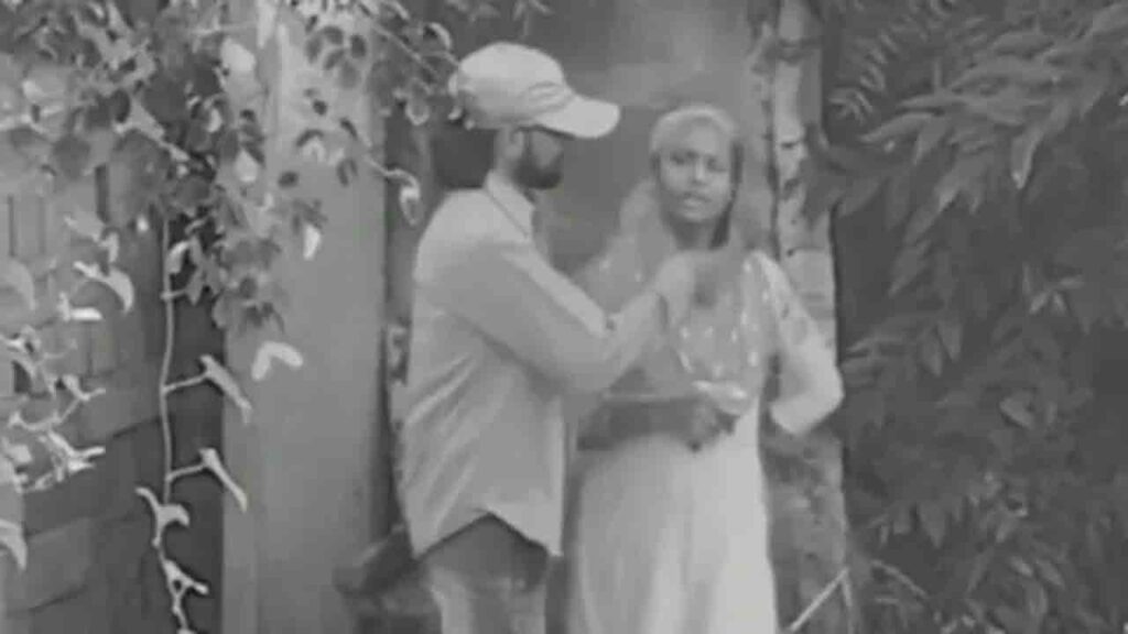 Man Slits Wife Throat