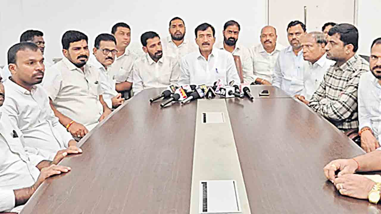 ఎన్ని కుట్రలు చేసినా బీఆర్‌ఎస్‌ విజన్‌ను చేరుకోలేరు