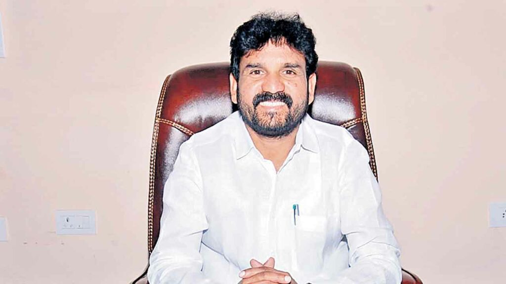 Metuku Anand