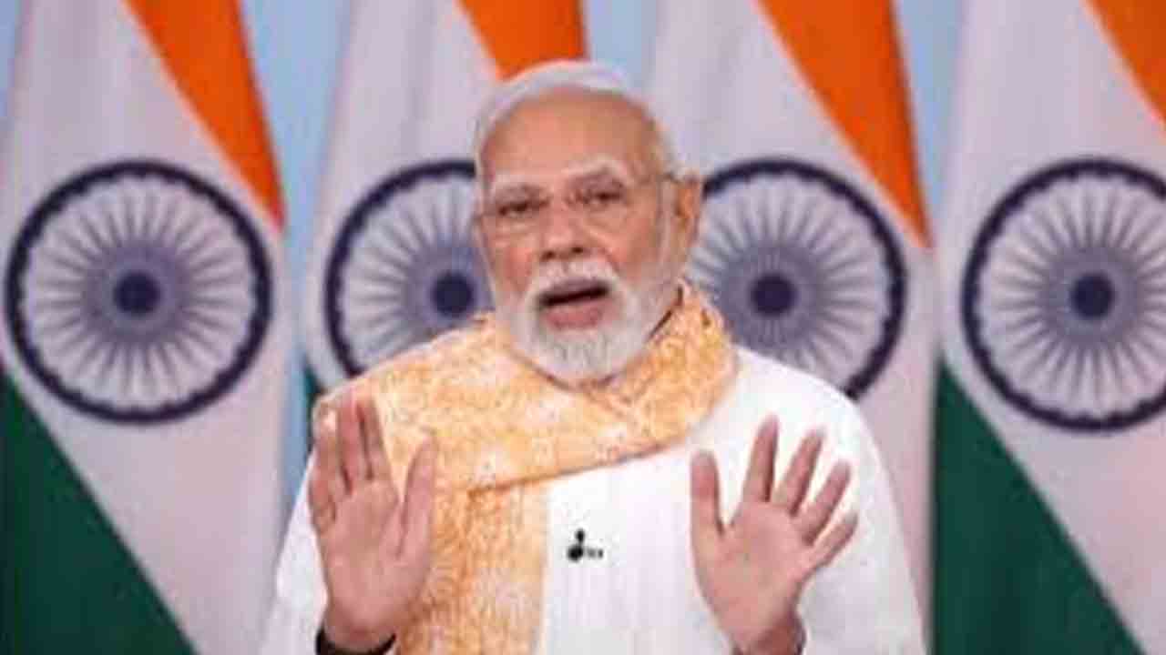 తల్లి పేరుతో ఓట్ల వేట!.. అస్సాం సభలో ప్రధాని మోదీ