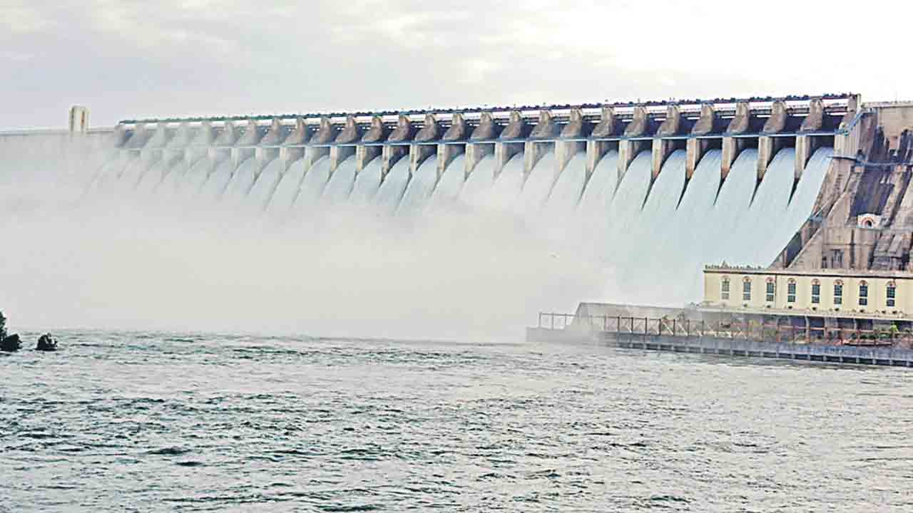 Nagarjuna Sagar | నిండు కుండ‌లా నాగార్జున సాగ‌ర్.. 22 గేట్లు ఎత్తివేత‌