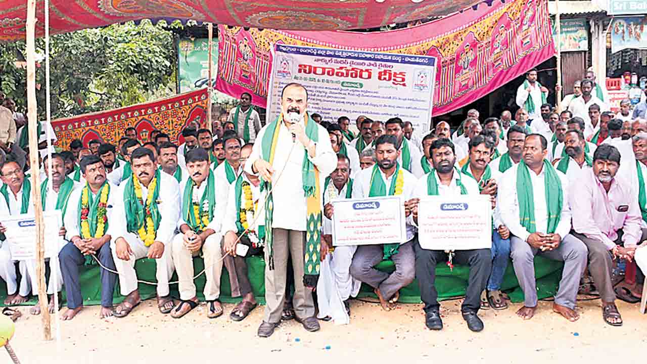 పాల బిల్లులు, బోనస్‌ ఇవ్వకుంటే సమరమే!