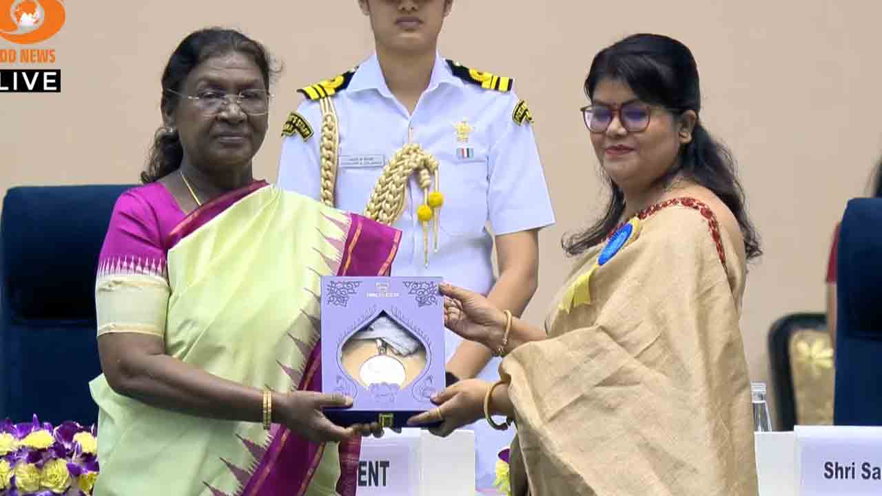 71st National Film Awards | జాతీయ చలనచిత్ర అవార్డుల ప్రదానోత్సవం.. లైవ్