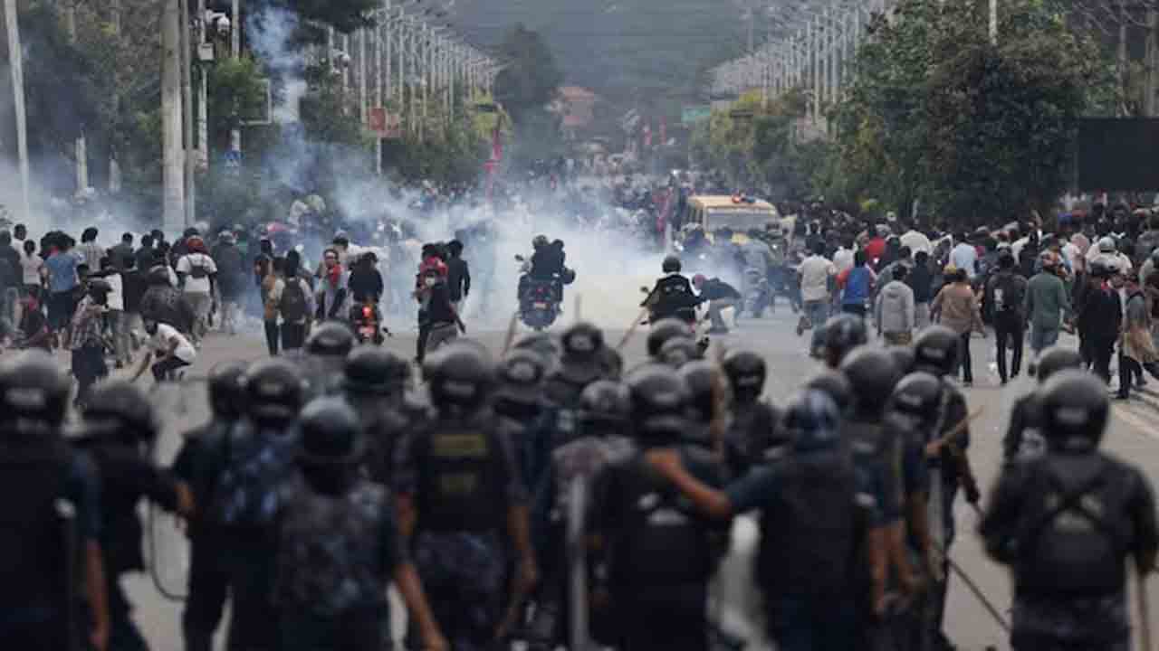 Nepal | రణరంగంగా నేపాల్‌.. భారతీయులకు కీలక అడ్వైజరీ