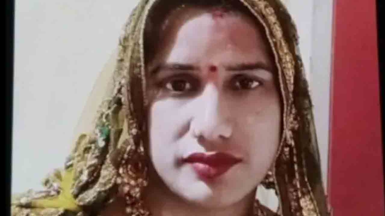 Crime news | పెట్రోల్‌ పోసి నిప్పంటించినా స్వయంగా స్కూటీ నడుపుతూ ఆస్పత్రికి మహిళ..!