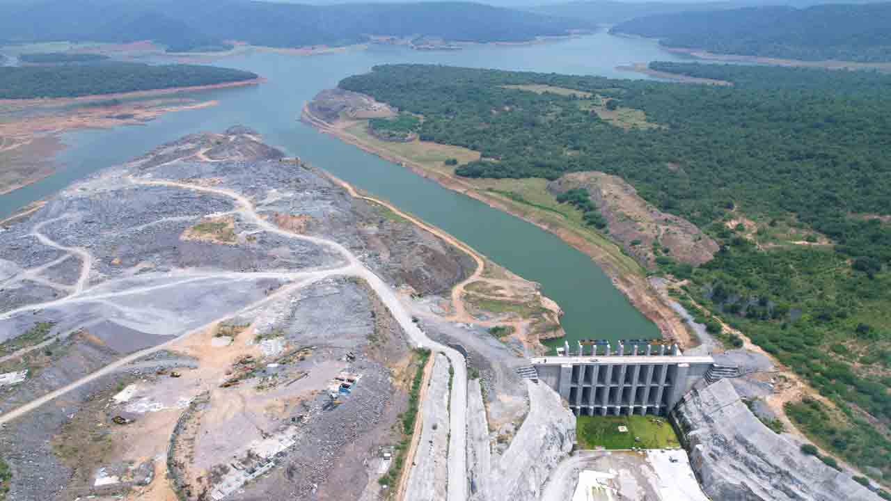 పాలమూరుపై పోరుబాట