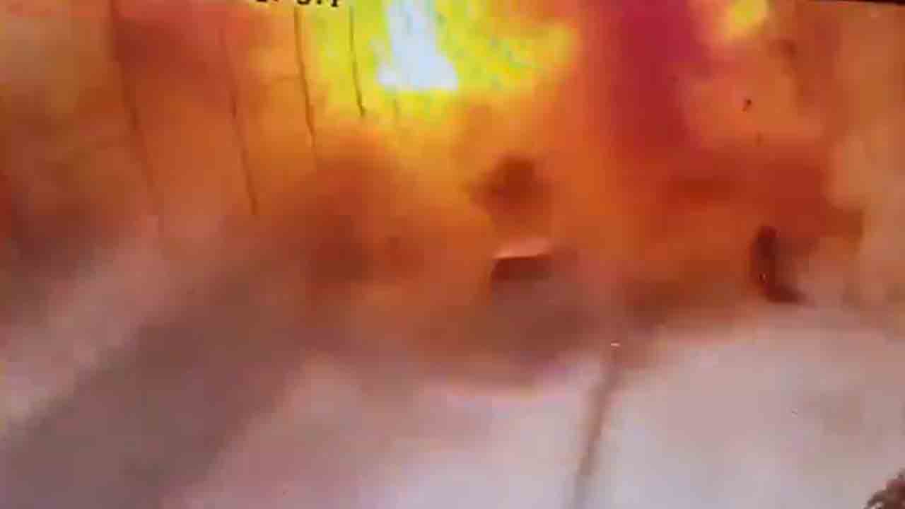 Powerful Explosion | పాకిస్థాన్‌లో భారీ పేలుడు.. ఎనిమిది మంది మృతి.. షాకింగ్‌ వీడియో